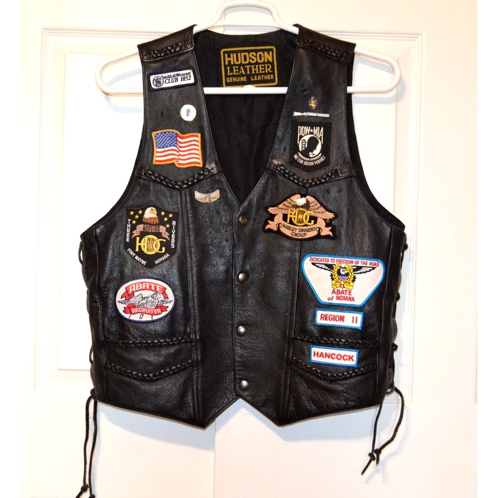 Hudson Leather Riding Vest Size 46 Snap Front Motorcycle Riding Patches